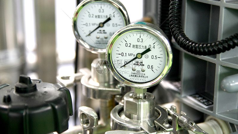 化工行业温控二次仪表：选型关键与注意事项